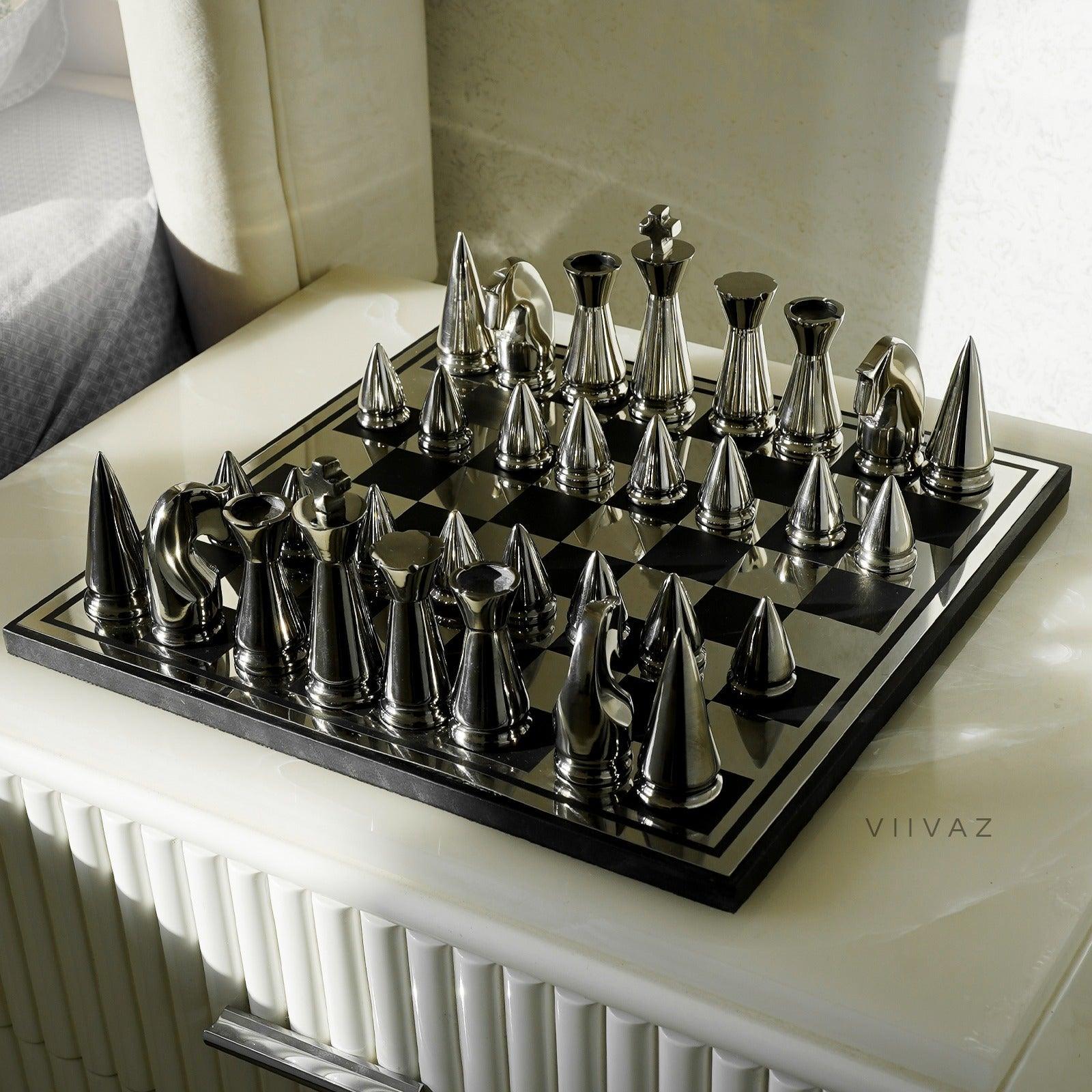 Metallic Chess Elegant Metal Chess – VIIVAZ