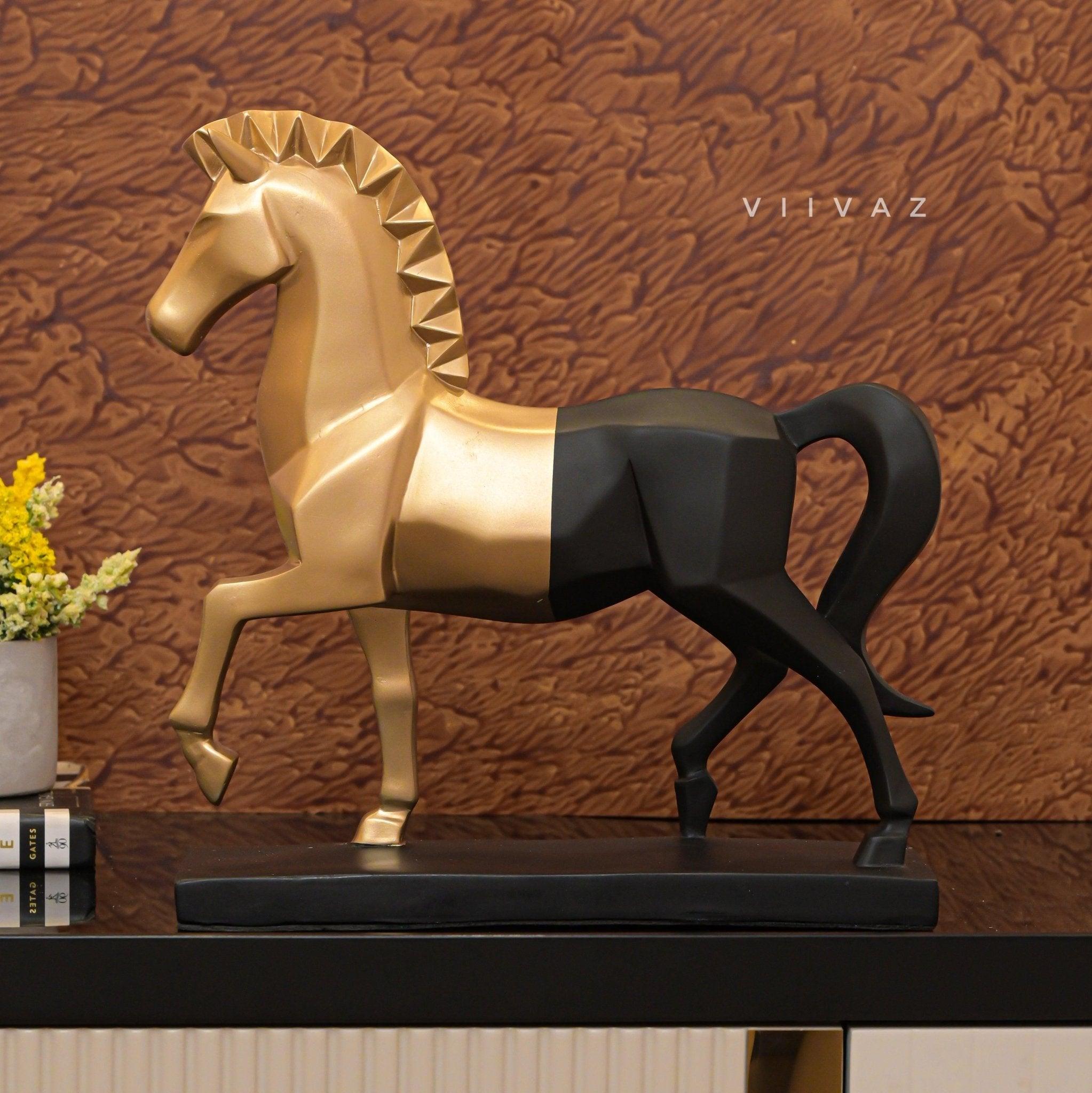 Elegant Running Dolt Horse - PAVE THE WAY
