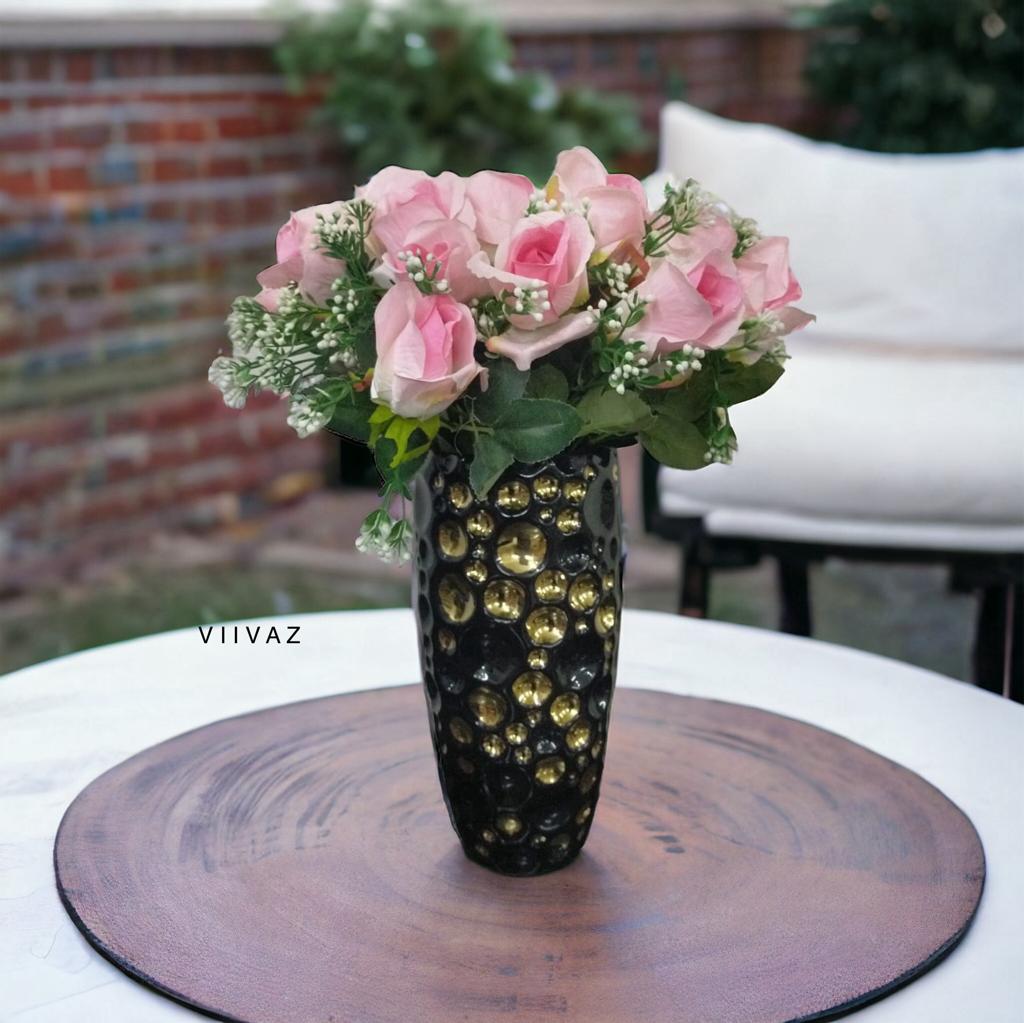 Elite Quilted Vase