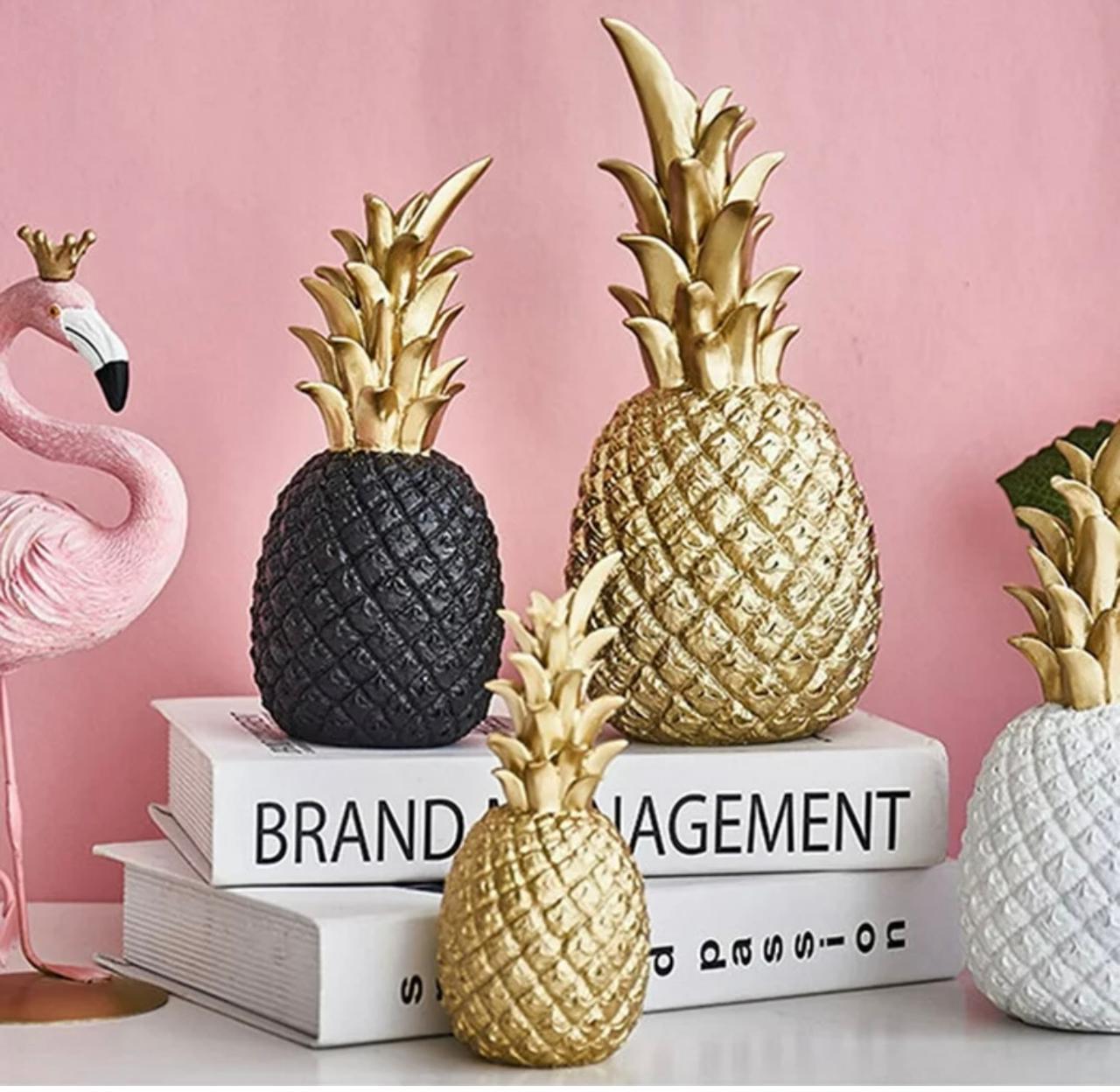 Elusive Pineapple Decor