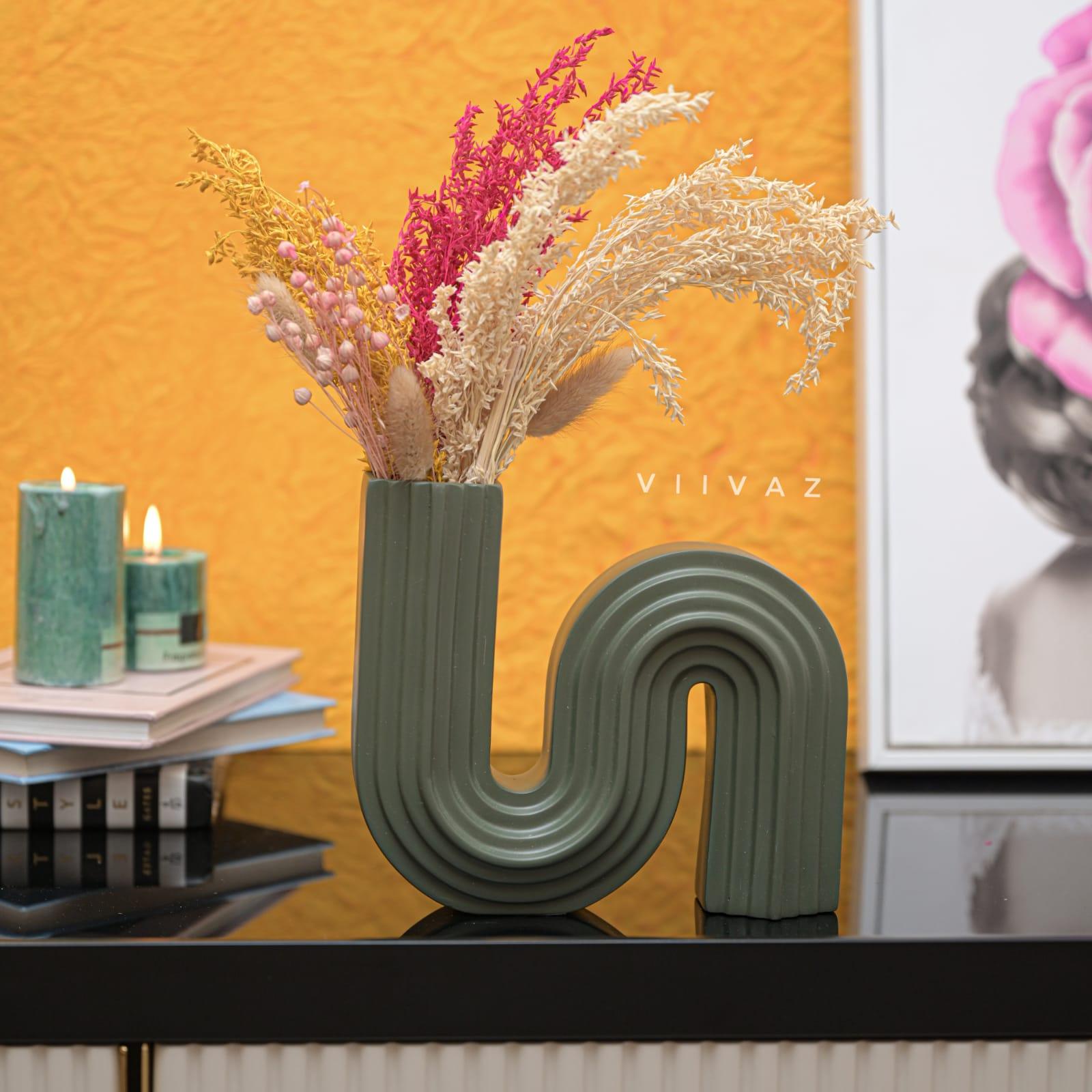 ENDLESS INFINITY HARMONY VASE