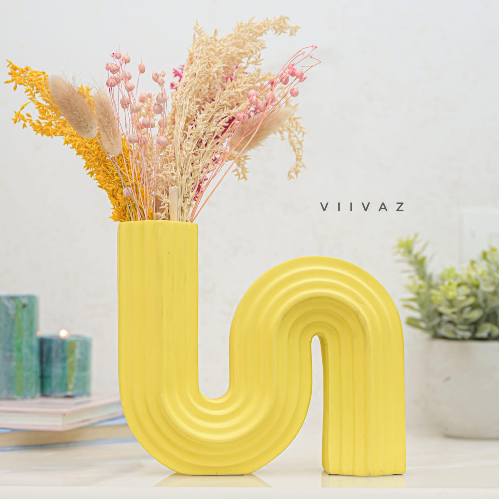 ENDLESS INFINITY HARMONY VASE