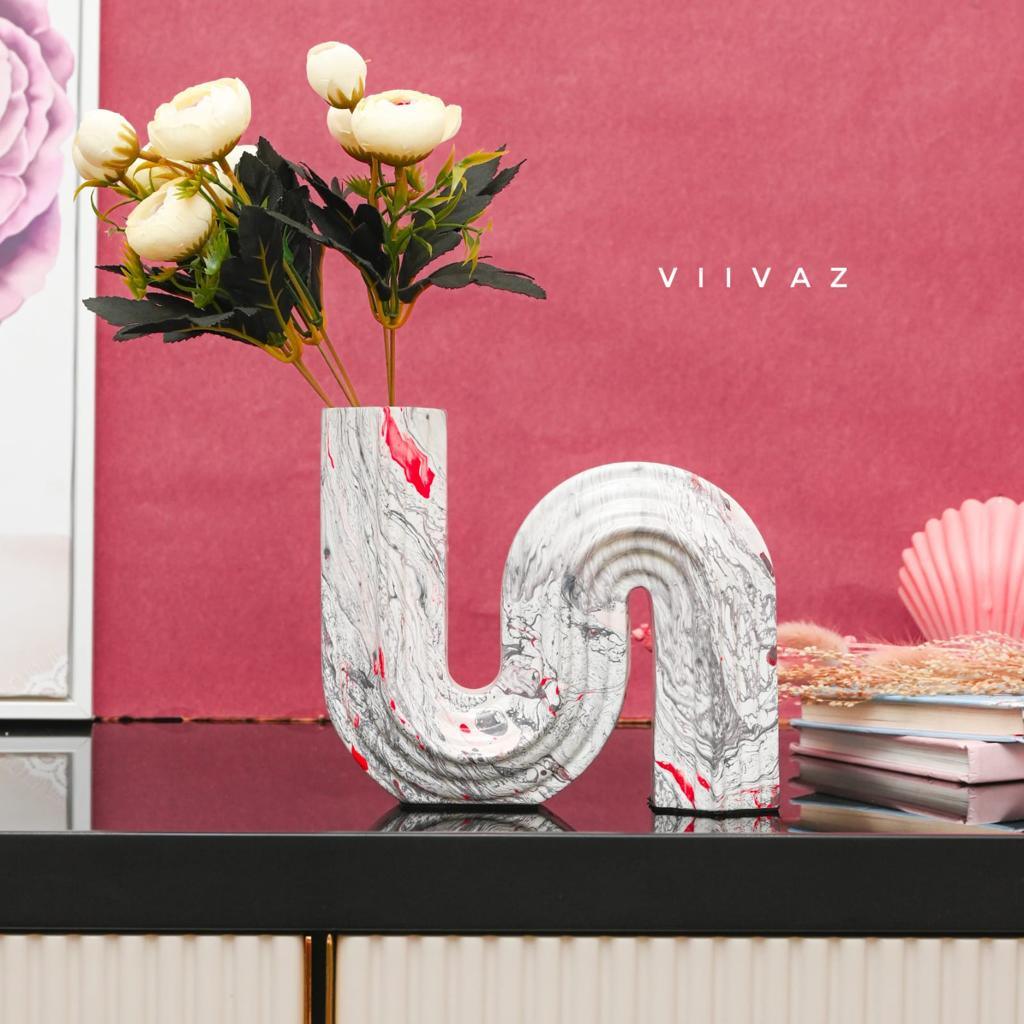 ENDLESS INFINITY HARMONY VASE