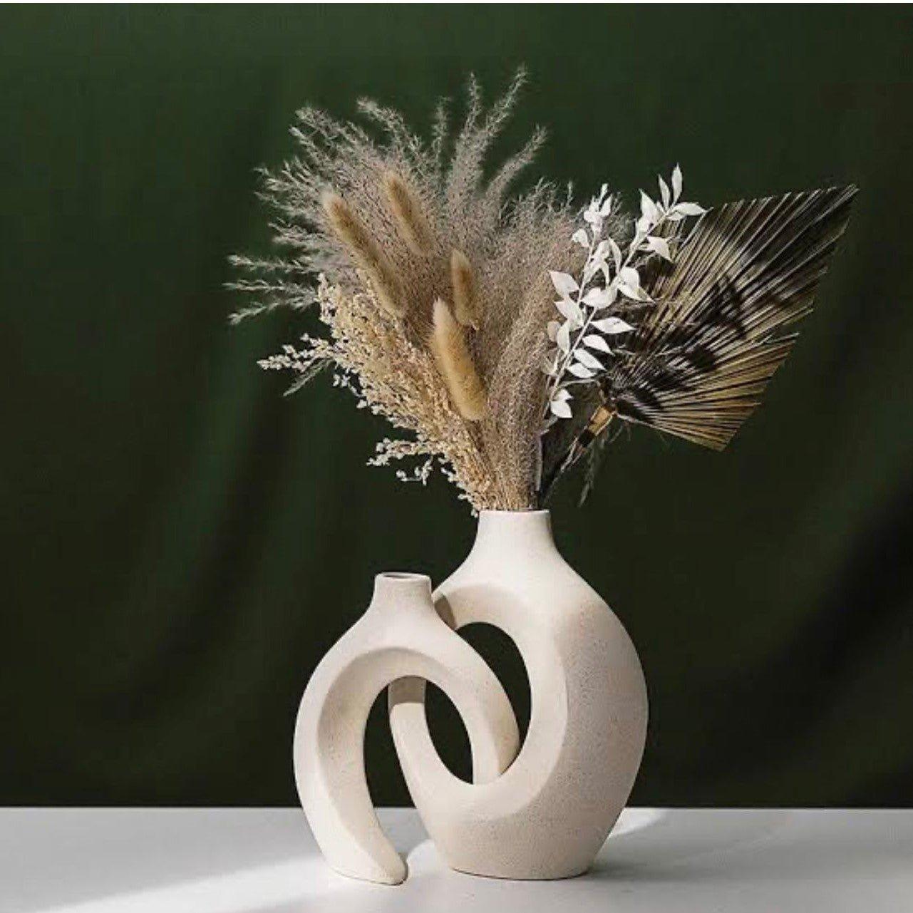 ENTANGLED LOVING COUPLE VASE