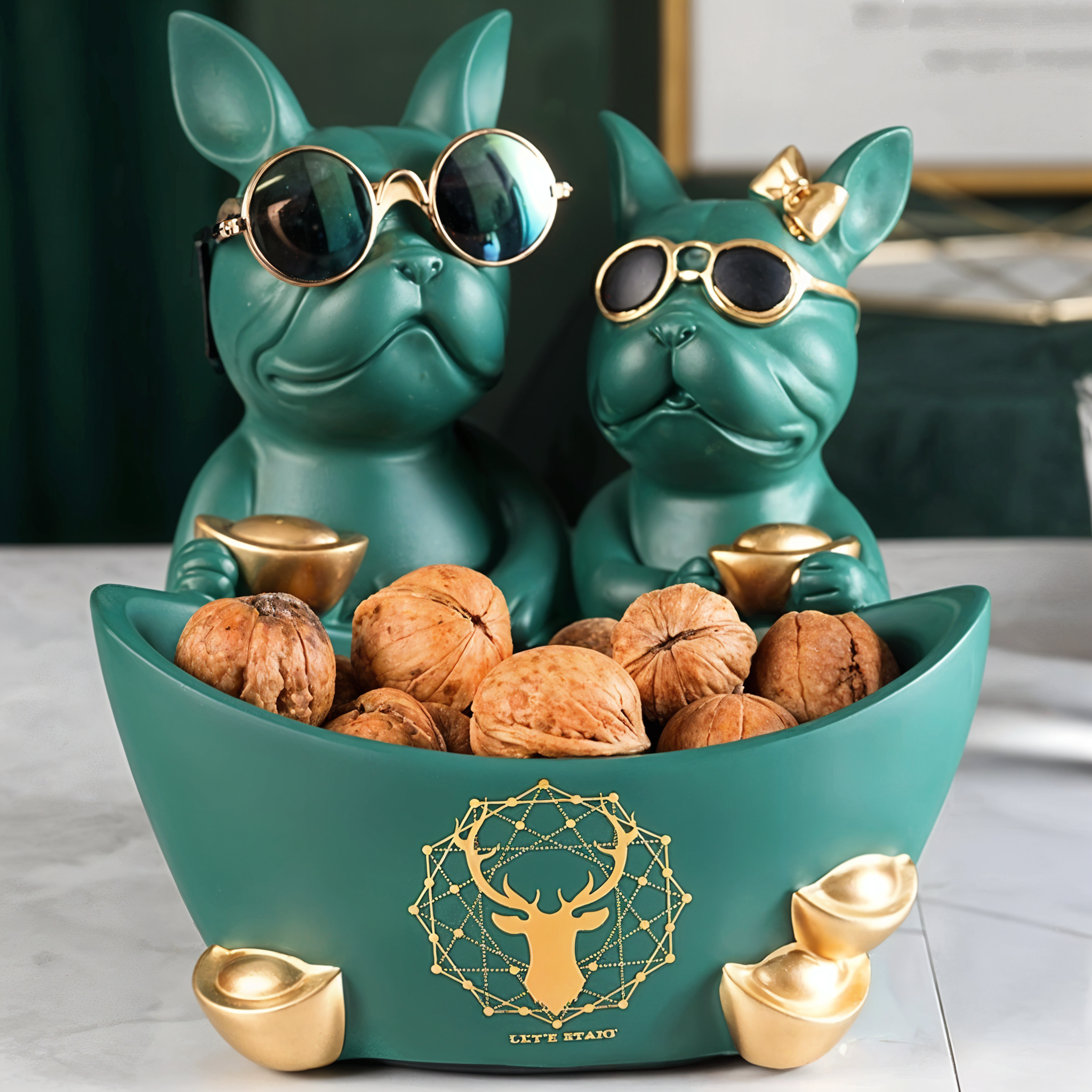 SWISS BULLDOG FRIENDS WITH STORAGE