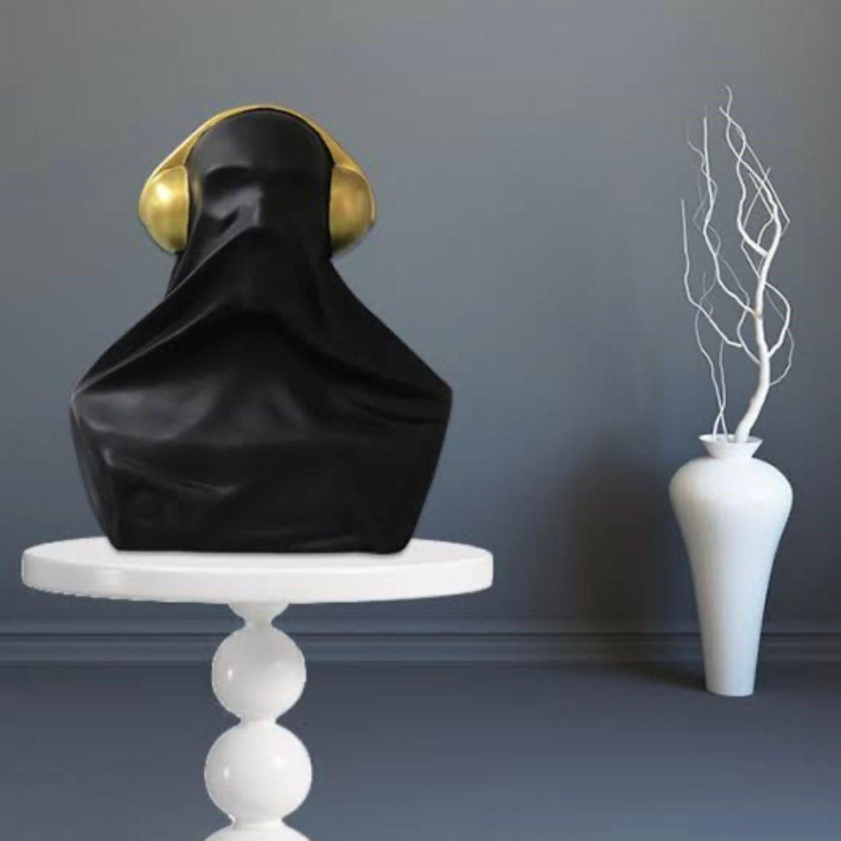 HEADPHONE MAN - MUSIC LOVER