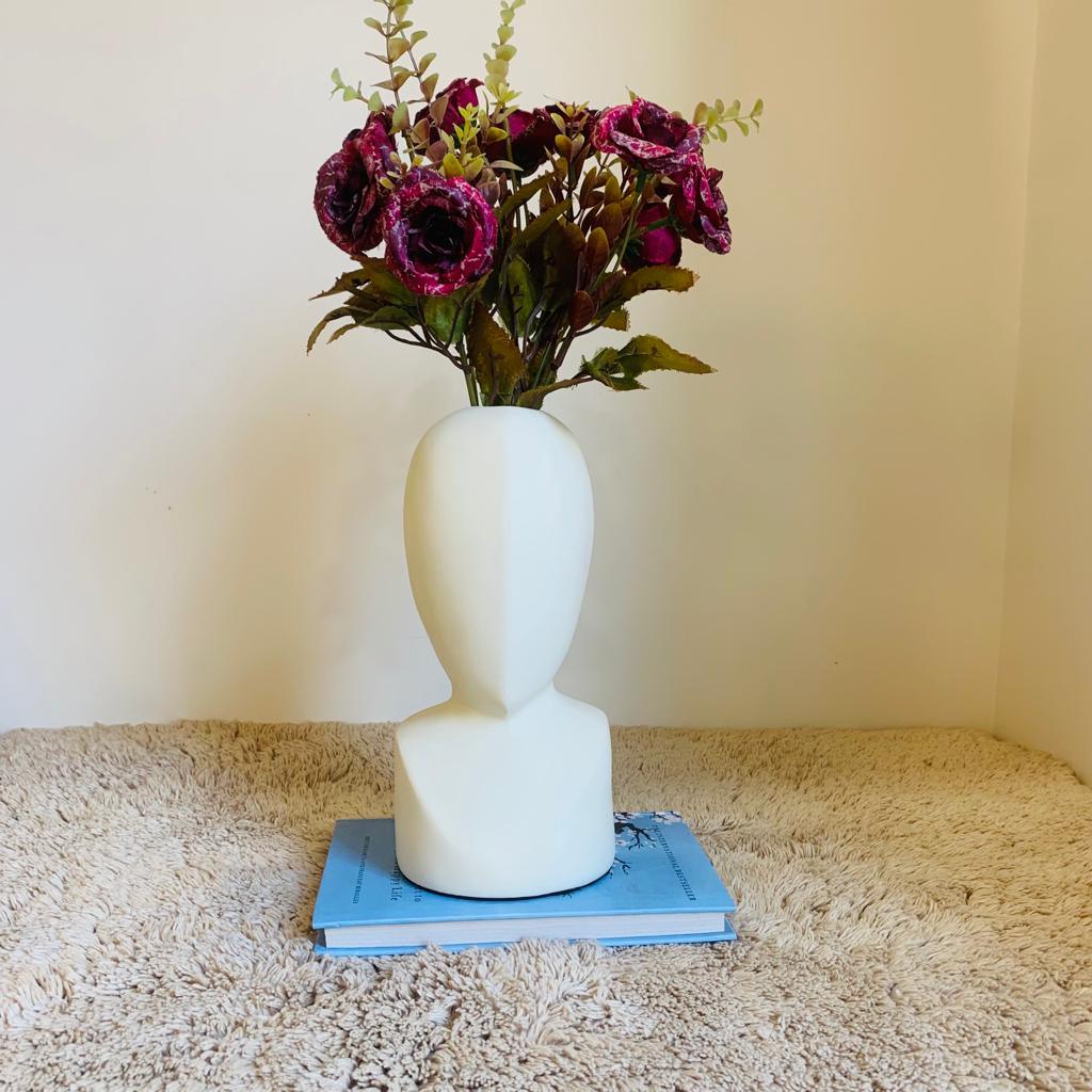 Humano Face Vases - Look beyond imagination