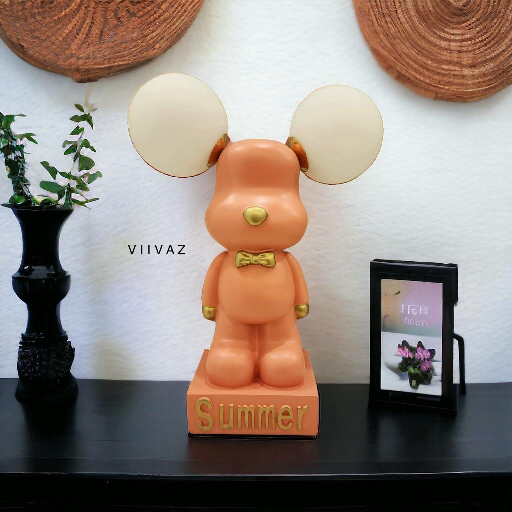 Illuminating Teddy Sculpture