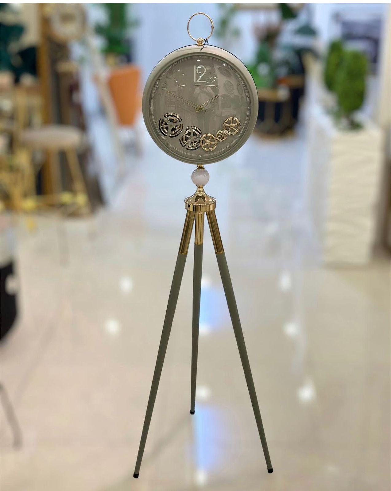 Italian Vintage Tripod-Mounted Metal Clock