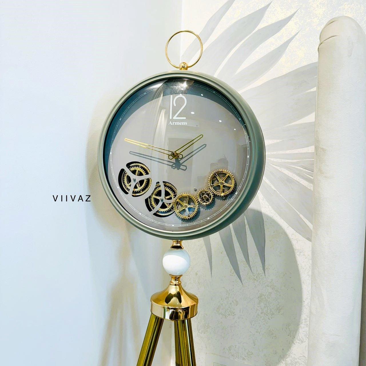 Italian Vintage Tripod-Mounted Metal Clock