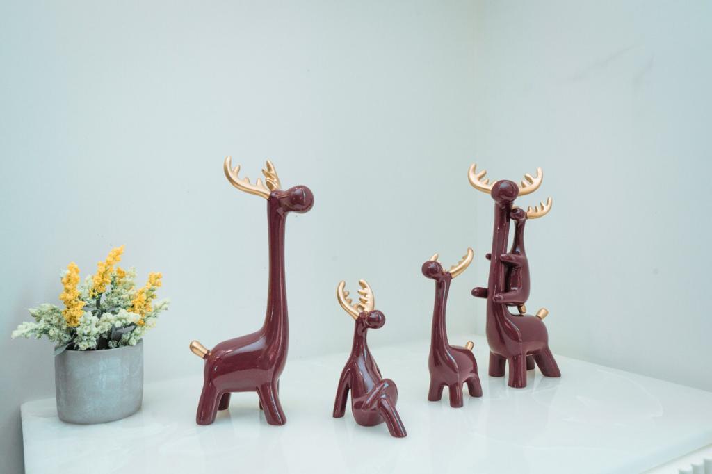 Reindeer Family - Bring their charm of close family