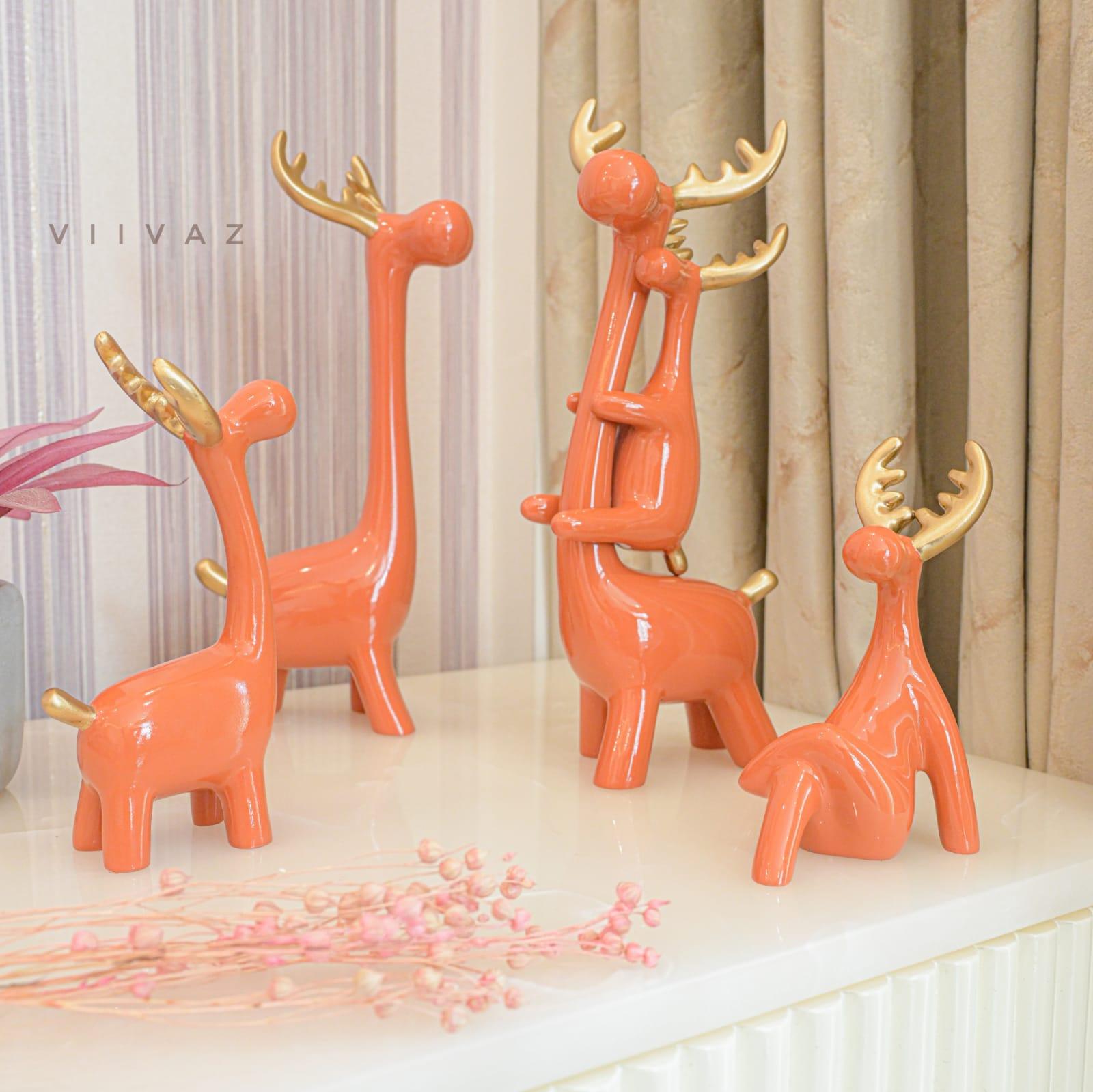 Reindeer Family - Bring their charm of close family
