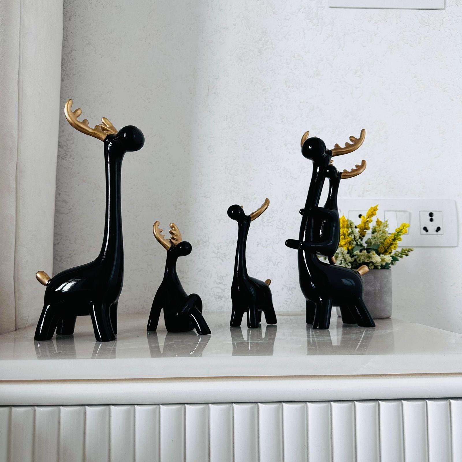 Reindeer Family - Bring their charm of close family